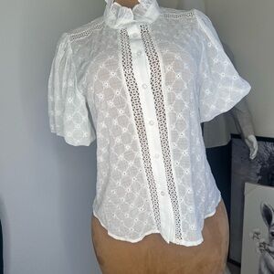 Gracia White Puff Sleeve Blouse with Mandarin Collar
